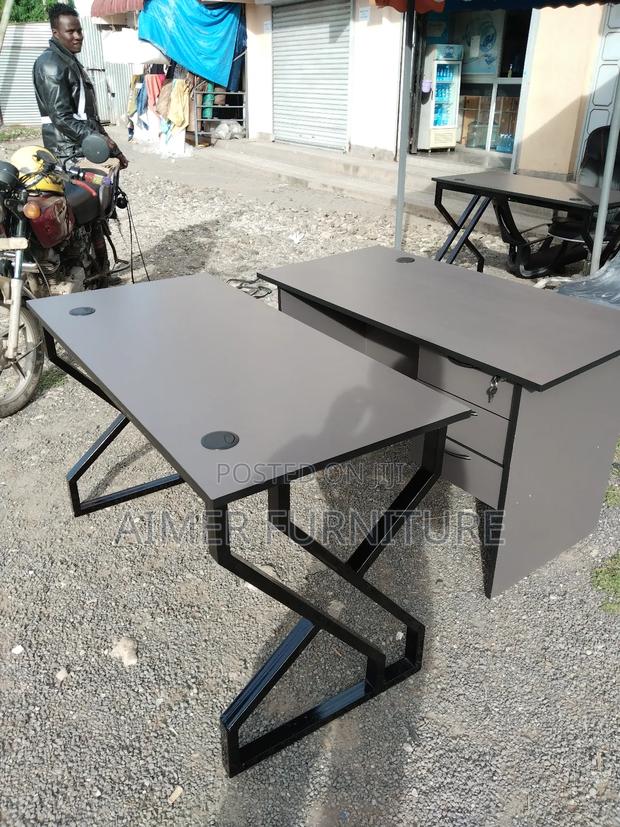 Gray Zee Office Table
