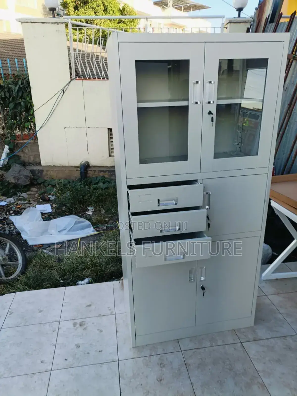 3 Drawers Cabinet With Safe