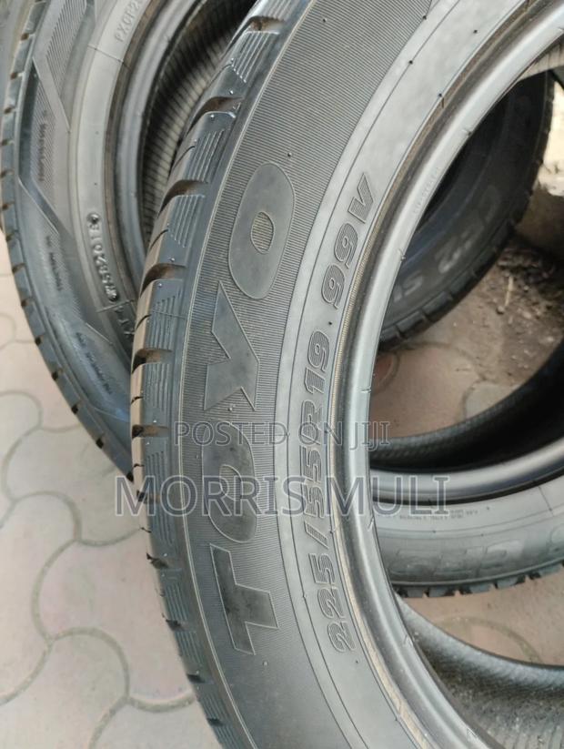 225/55r19 Toyo - thumbnail 7