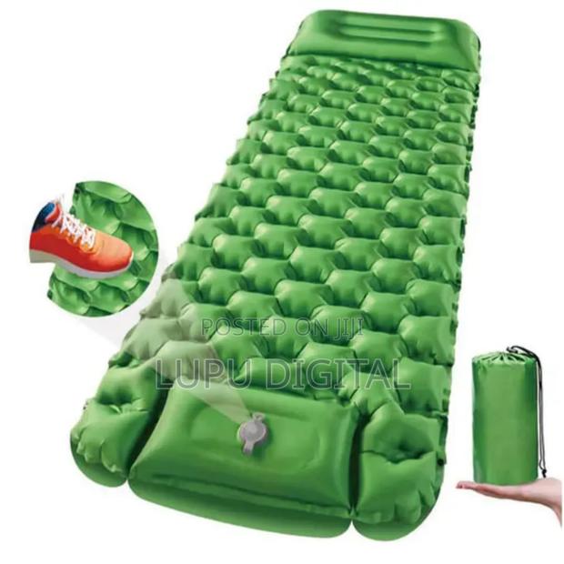 Foot Press Sleeping Mat, Camping Sleeping Pad W Inbuilt Pump - thumbnail 3