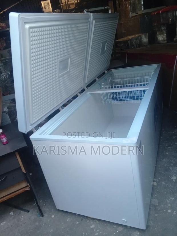 Double Door Chest Freezer 700 Litres - main view