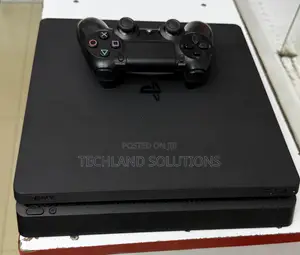 Very Clean Chipped Ps4 Slim