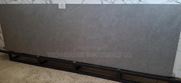 Sintered Grey Kitchentop - thumbnail 2
