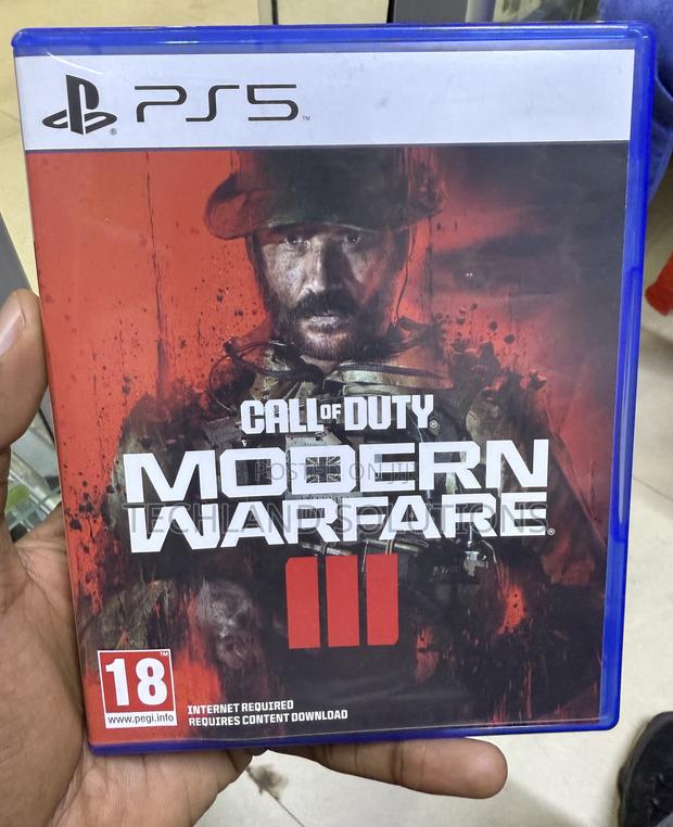 Slightly Used Modern Warfare 3 Ps5 Machine - main view