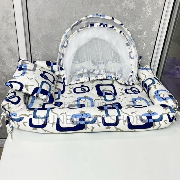 Baby Nest Cot Sleeper - main view