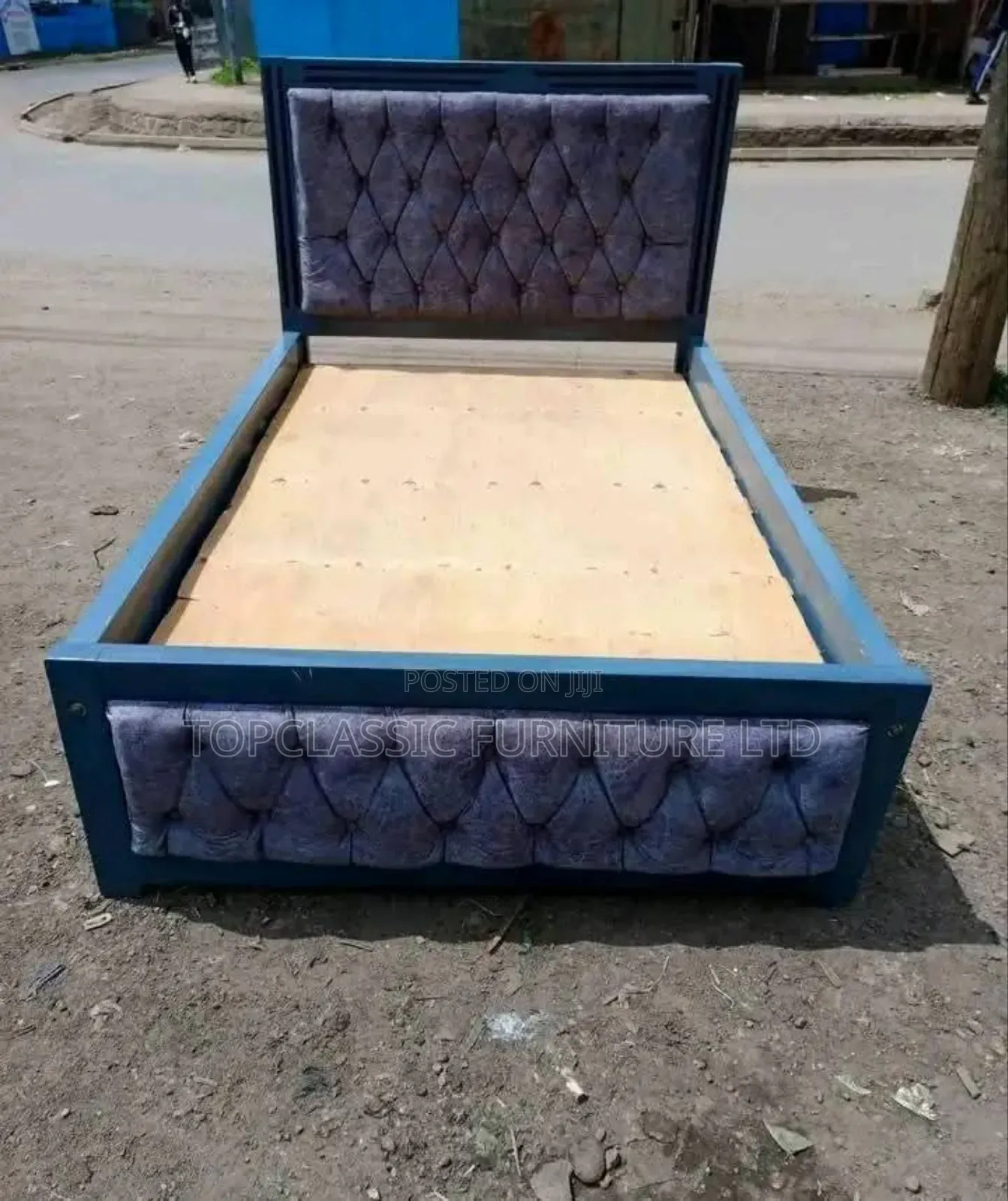 4x6 Hardwood Mocket Bed