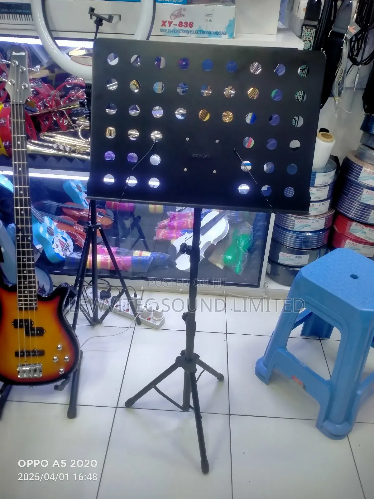 Black Music Stand