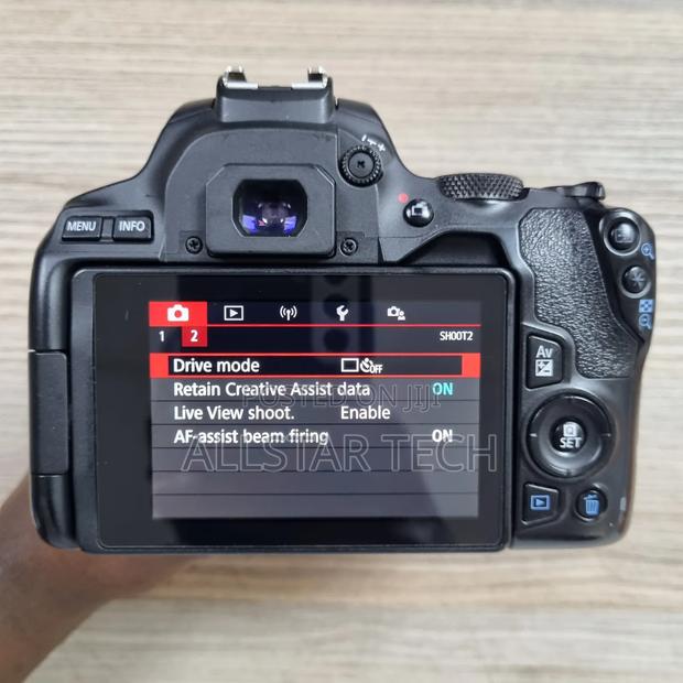 Canon 250d DSLR Camera With 18-55mm Lens (Black) - thumbnail 4