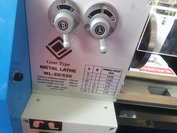 Metal Lathe Machine - thumbnail 2