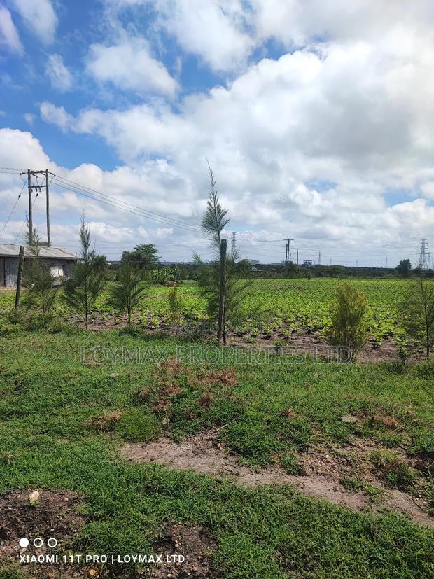 18 Acres on Sale Near Naisula School Kajiado. - thumbnail 9