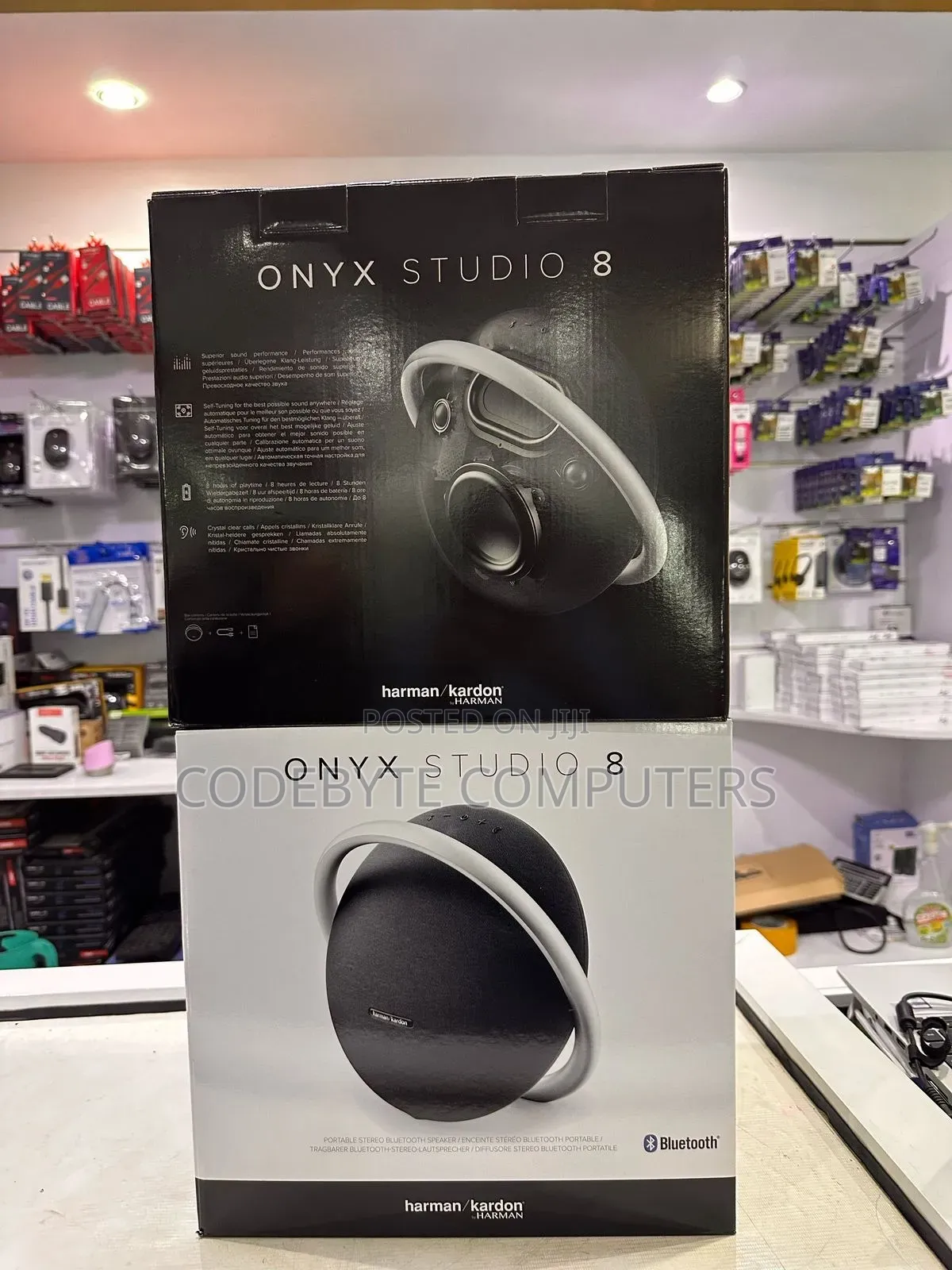 Harman Kardon Onyx Studio 8 – Portable Bluetooth Speaker