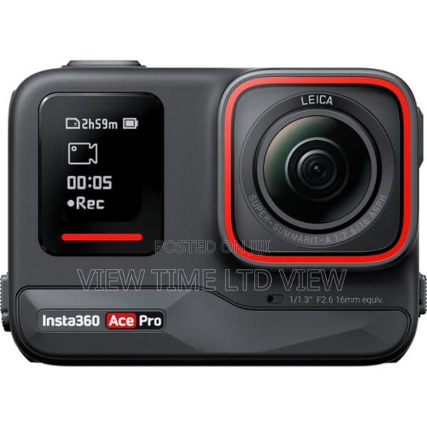 Insta360 Ace Pro - main view