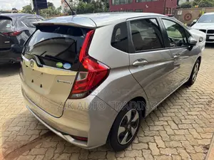 Honda Fit 2018 Silver
