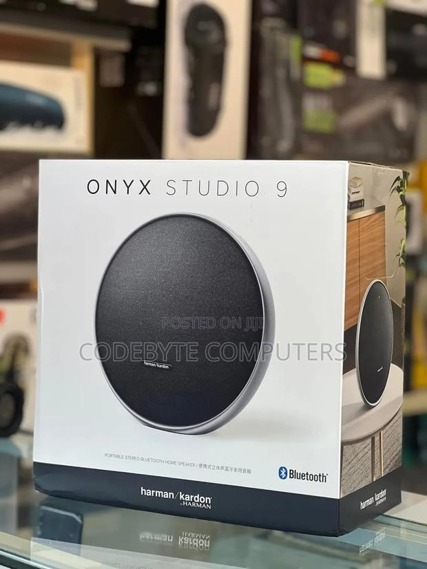 Harman Kardon Onyx Studio 9 Wireless Speaker - thumbnail 2
