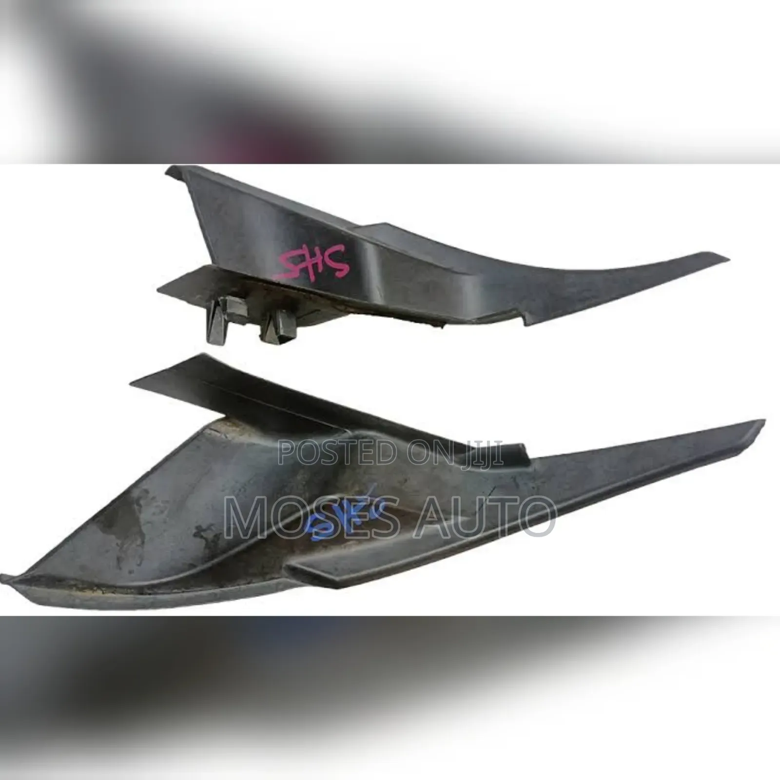 Subaru Forester Windscreen Finisher