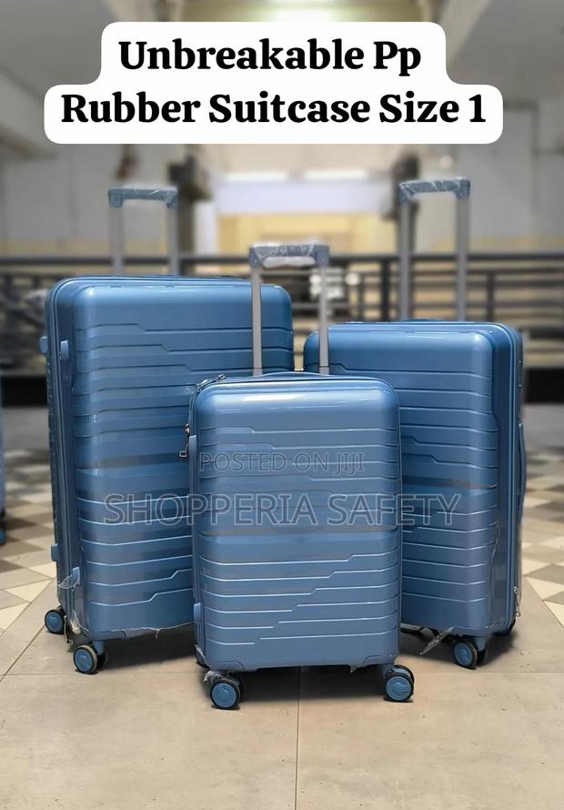 Size 1 3in1 Luxurious Unbreakable Suitcase- Size 1 - thumbnail 2