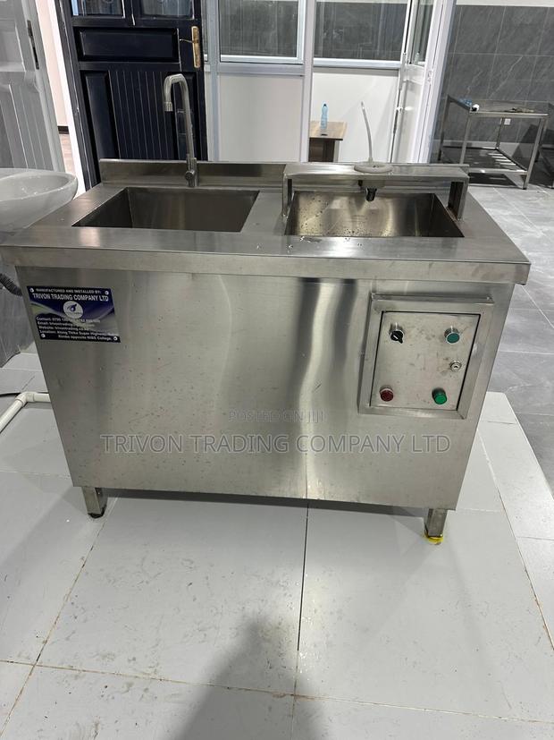 Double-Bowl Bottle Rinser (Jet Type)