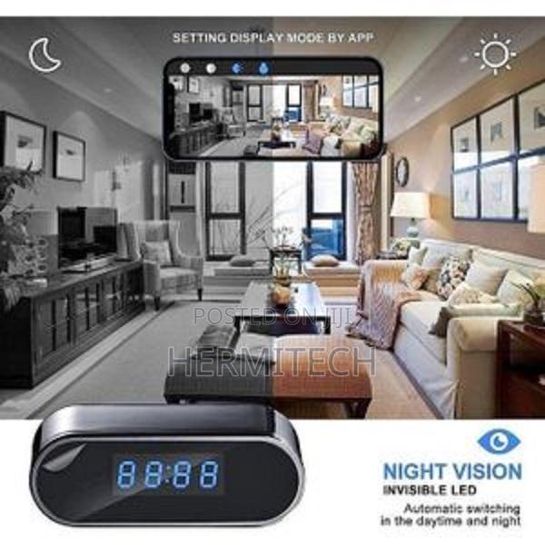 Wall Clock With 1080p Smart Wireless Wi-Fi Camera - main view