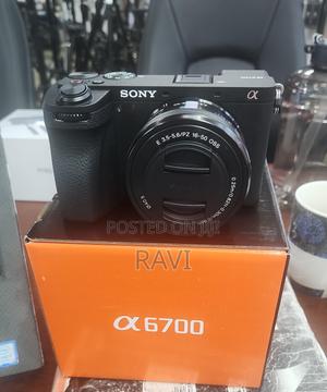 Sony A6700 Kit - main view