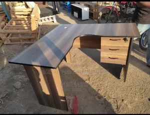 L Shape Table With a Lock