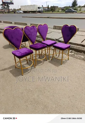 Manicure Seats, Classy Design 