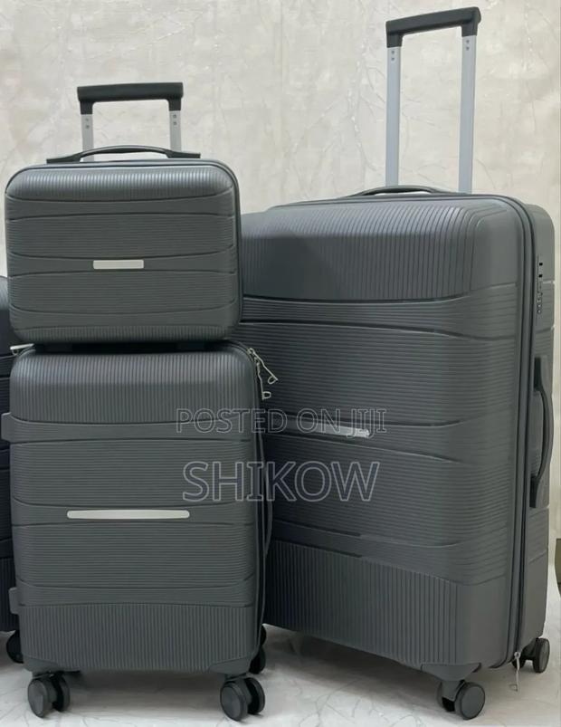 4 in 1 Luxurious Unbreakable Suitcase - thumbnail 2