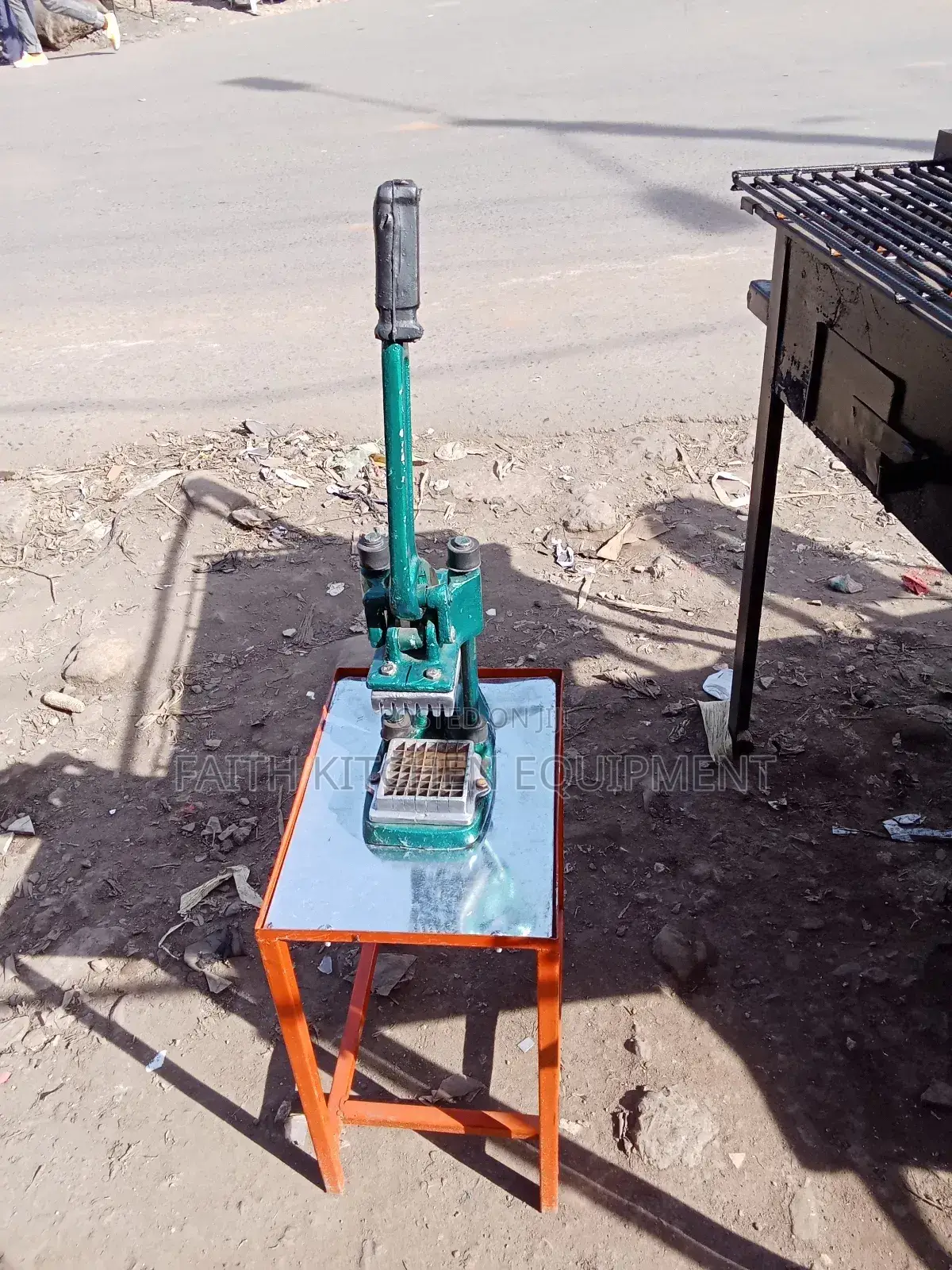 Heavy Duty Chips Cutter