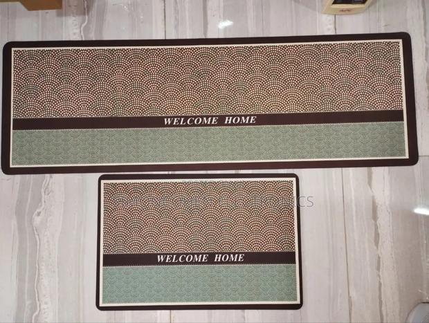 2pcs Anti-Slip Rubber Mats - main view