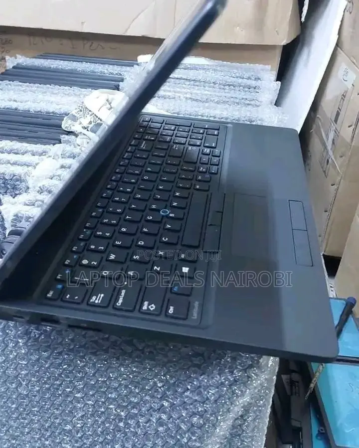 Laptop Dell Latitude 5580 8GB Intel Core I5 SSD 256GB