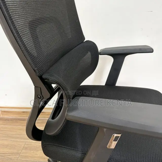 Office Chairs: Mesh Chair With Anti-Fatigue Spine Support