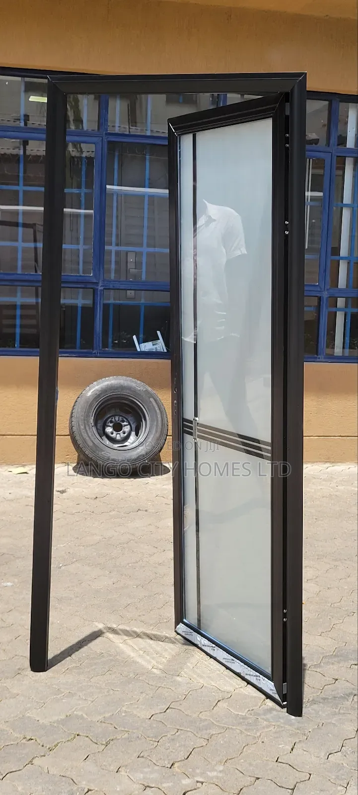 Aluminum Glass Doors for Bathrooms and Toilets