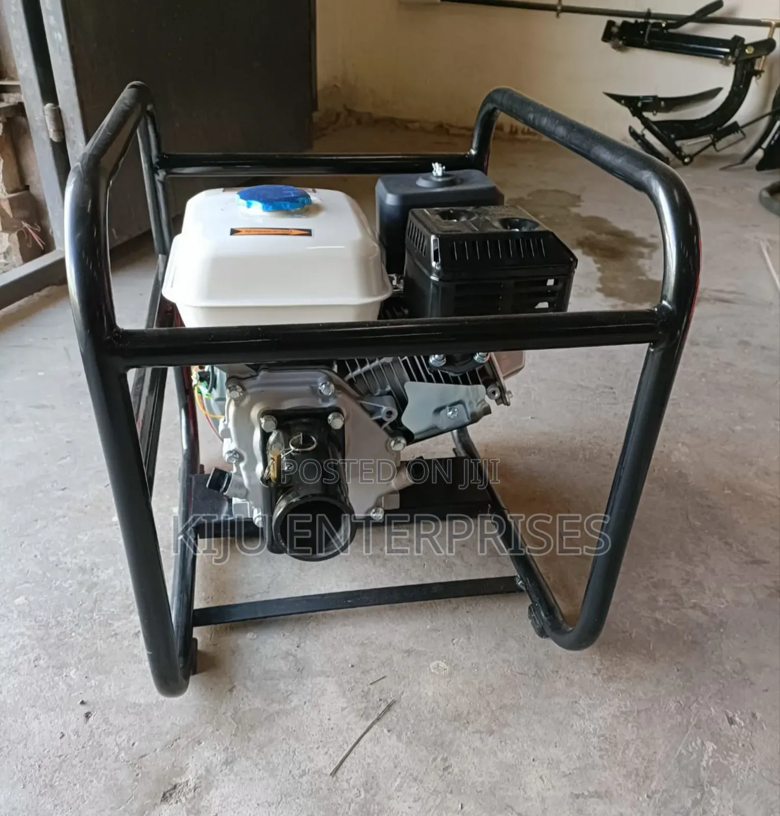 Poker Vibrator Machine