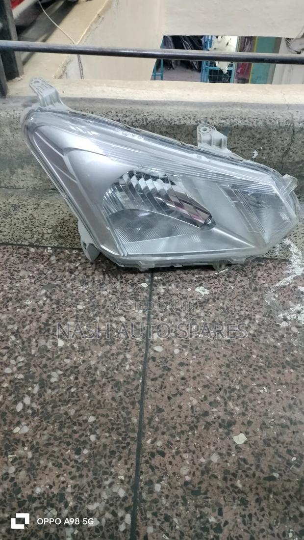 Dmax Headlight 2012 - main view