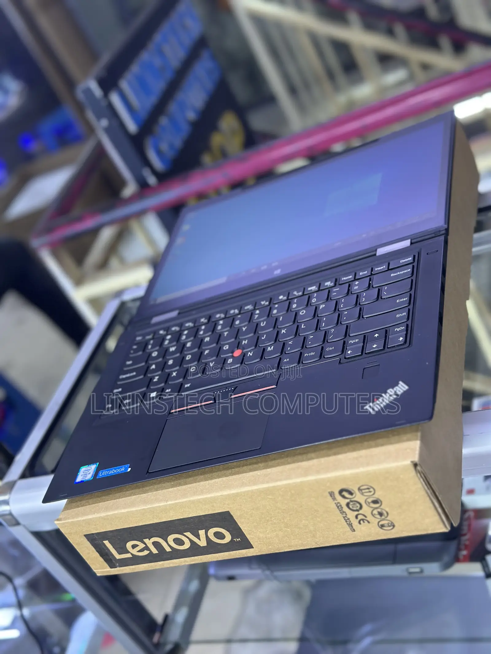 Laptop Lenovo Thinkpad X1 Yoga 8GB Intel Core i5 SSD 256GB
