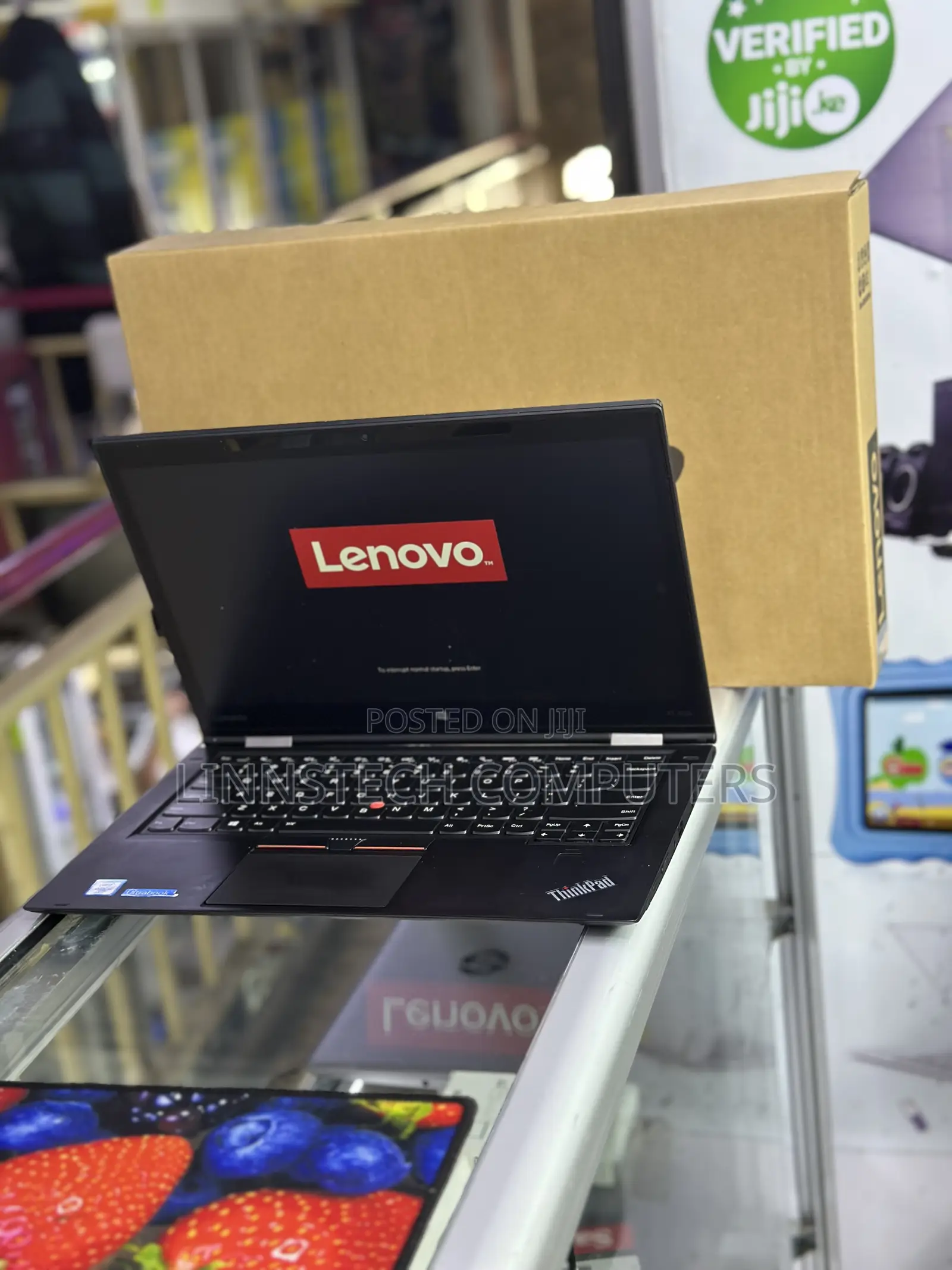 Laptop Lenovo Thinkpad X1 Yoga 8GB Intel Core i5 SSD 256GB