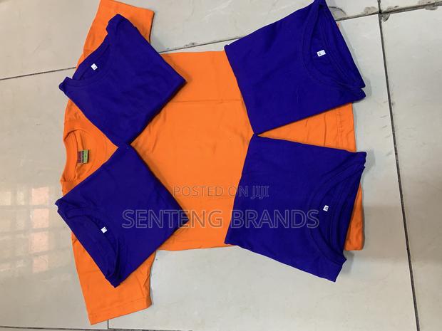 Plain Tshirts - thumbnail 2