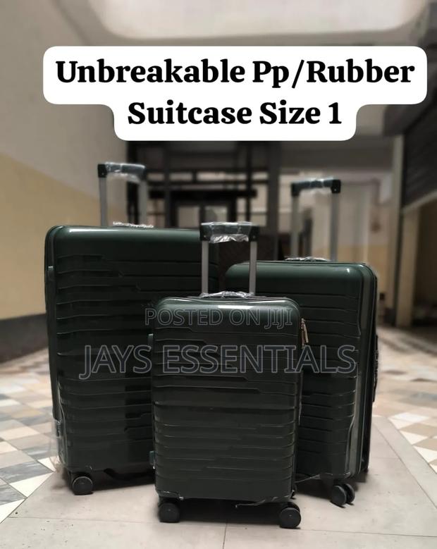 3pc Rubber Unbreakable Suitcase Set : Size 1 - thumbnail 2