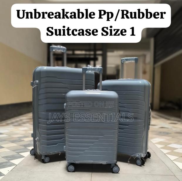 3pc Rubber Unbreakable Suitcase Set : Size 1 - thumbnail 3