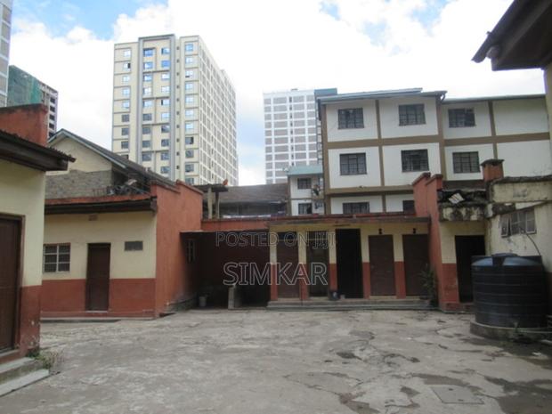 0.257-Acre Plot for Sale in Eastleigh - thumbnail 3