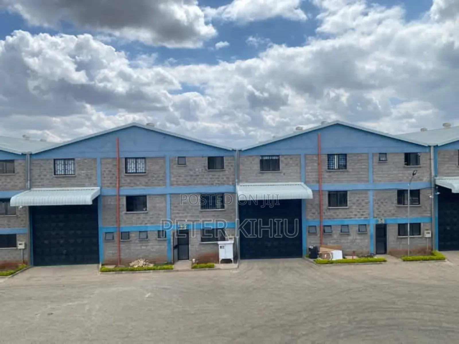 Godown to Let 7600sqft on Eastern Bypass Brand New
