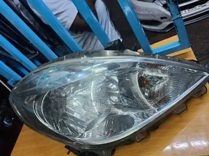 Nissan Tiida/Latio 2012 Headlight
