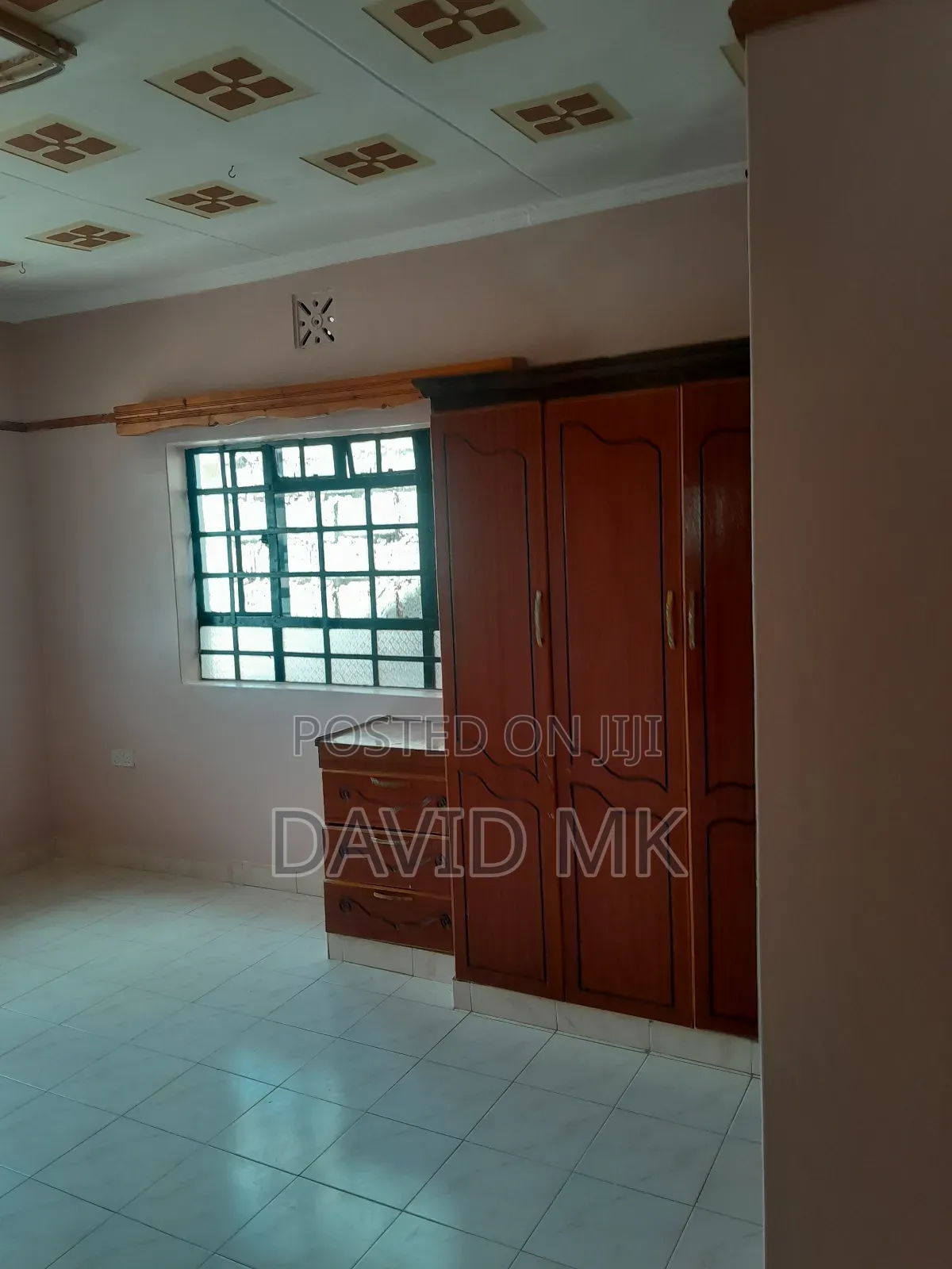 4bdrm Maisonette in Membley for rent