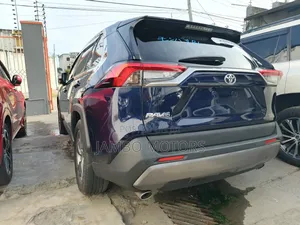 Toyota RAV4 Adventure AWD 2020 Blue