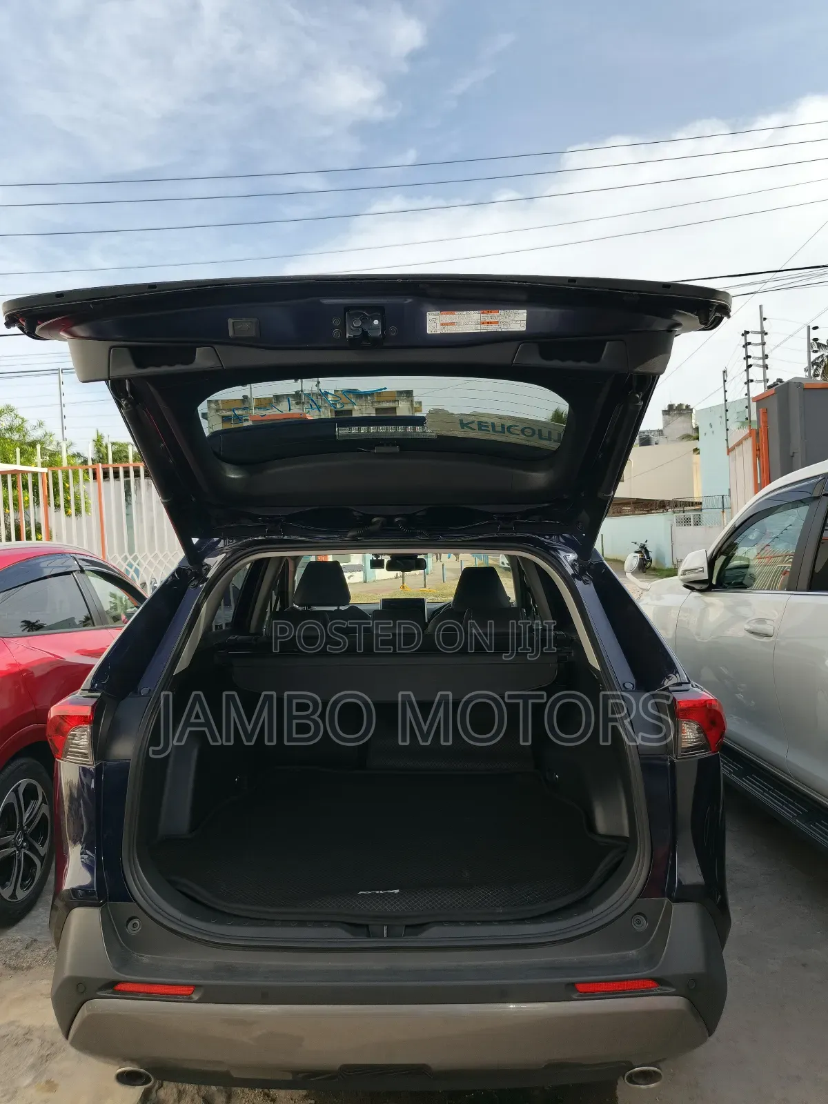 Toyota RAV4 Adventure AWD 2020 Blue