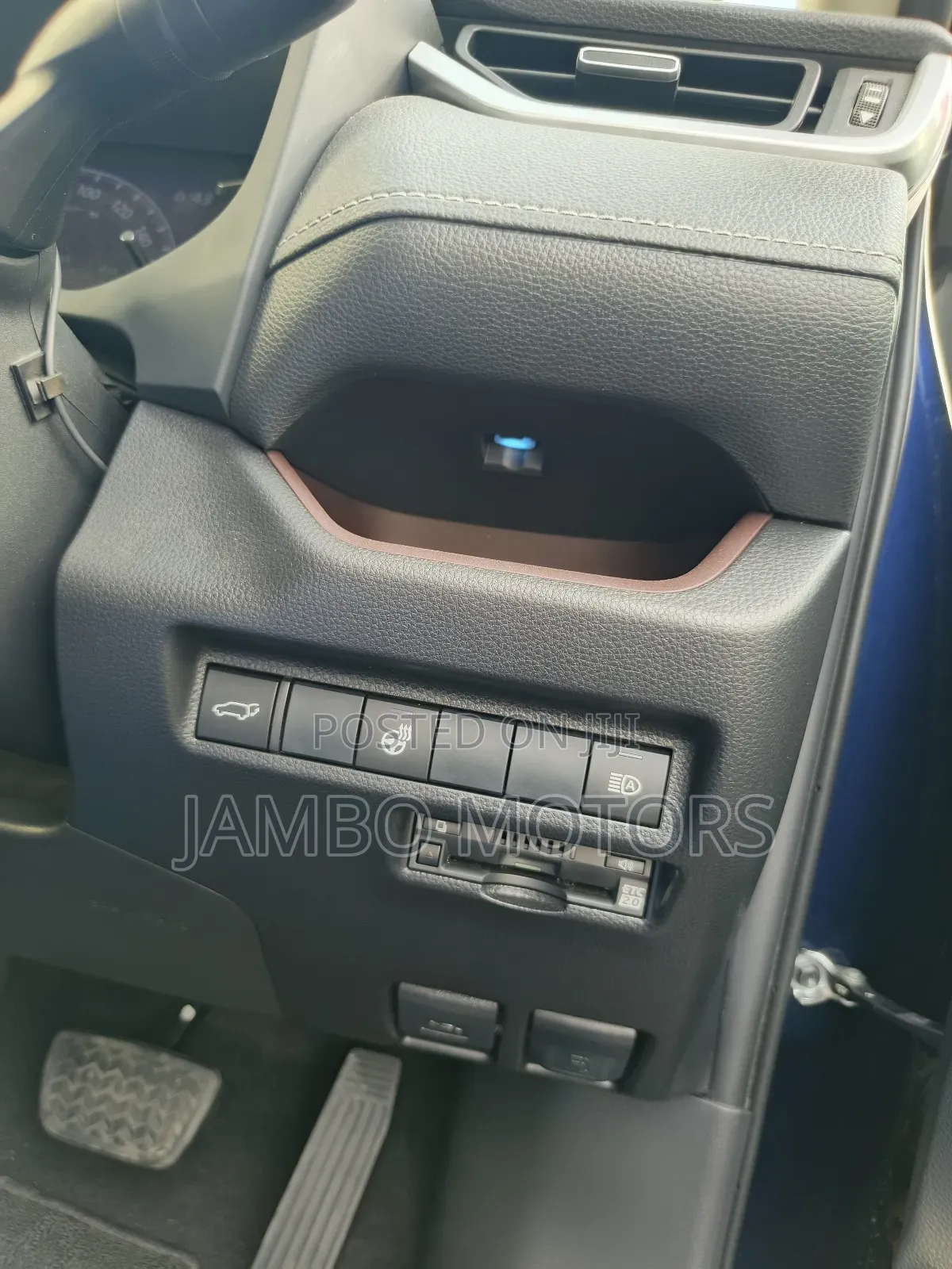 Toyota RAV4 Adventure AWD 2020 Blue
