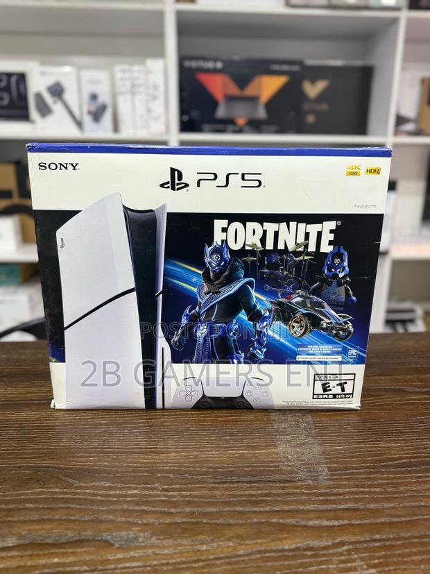 Slim New Ps5 Fortnite Bundle - main view