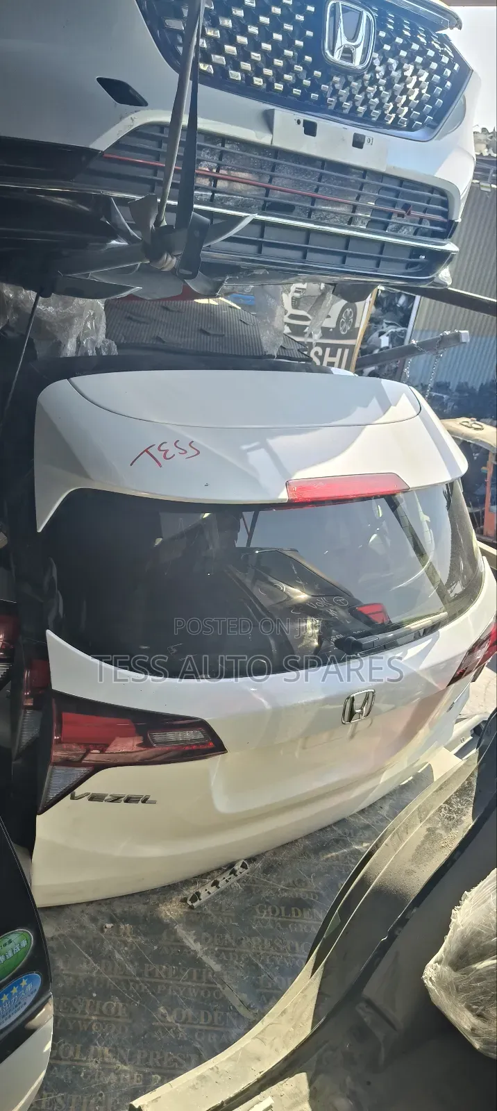 Honda Vezel Boot Available