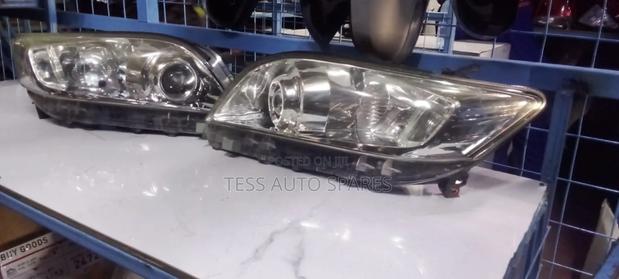Toyota Vanguard Headlights Available