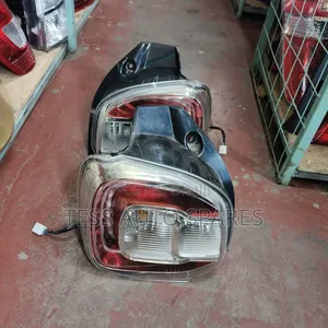 Toyota Passo 2015 Clear Backlights