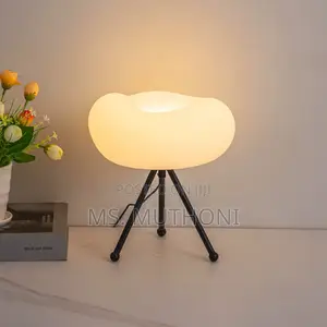 Creative Luxury Tripod Cloud Lamp —